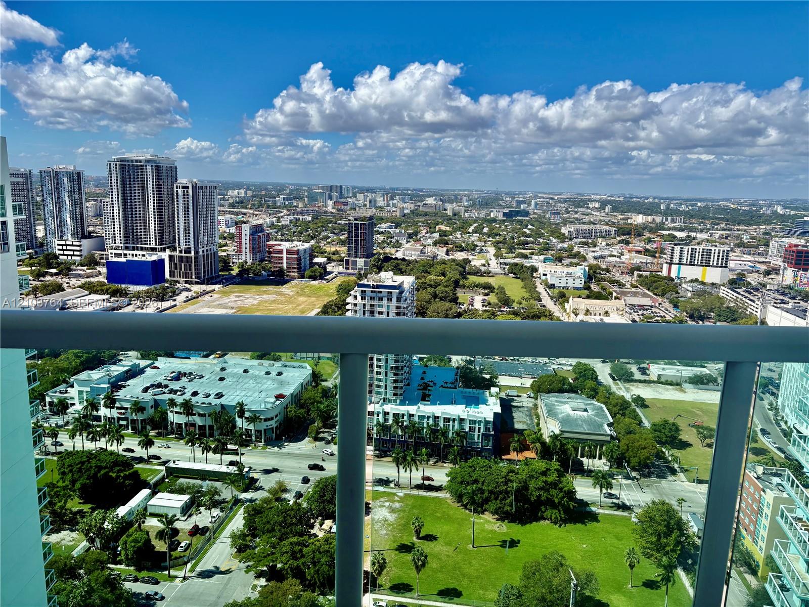 1800 N Bayshore Drive 3908 Property Photo 1