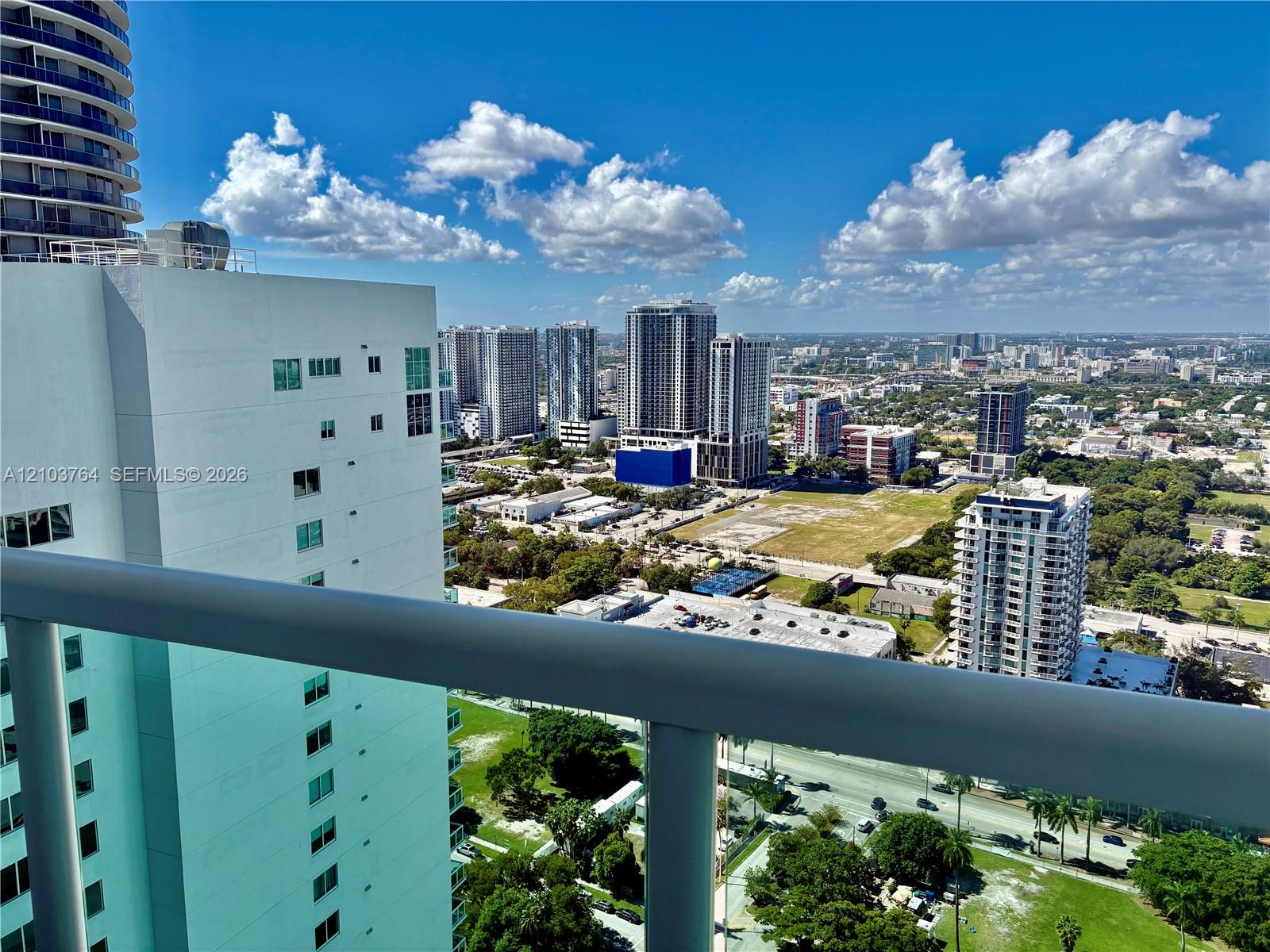 1800 N Bayshore Drive 3908 Property Photo 2