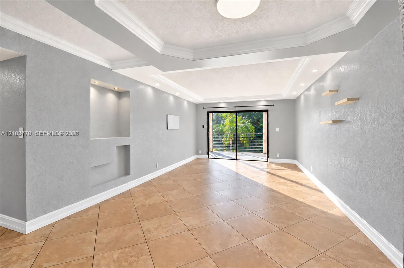 9440 Sw 8th Street 309 Property Photo 6