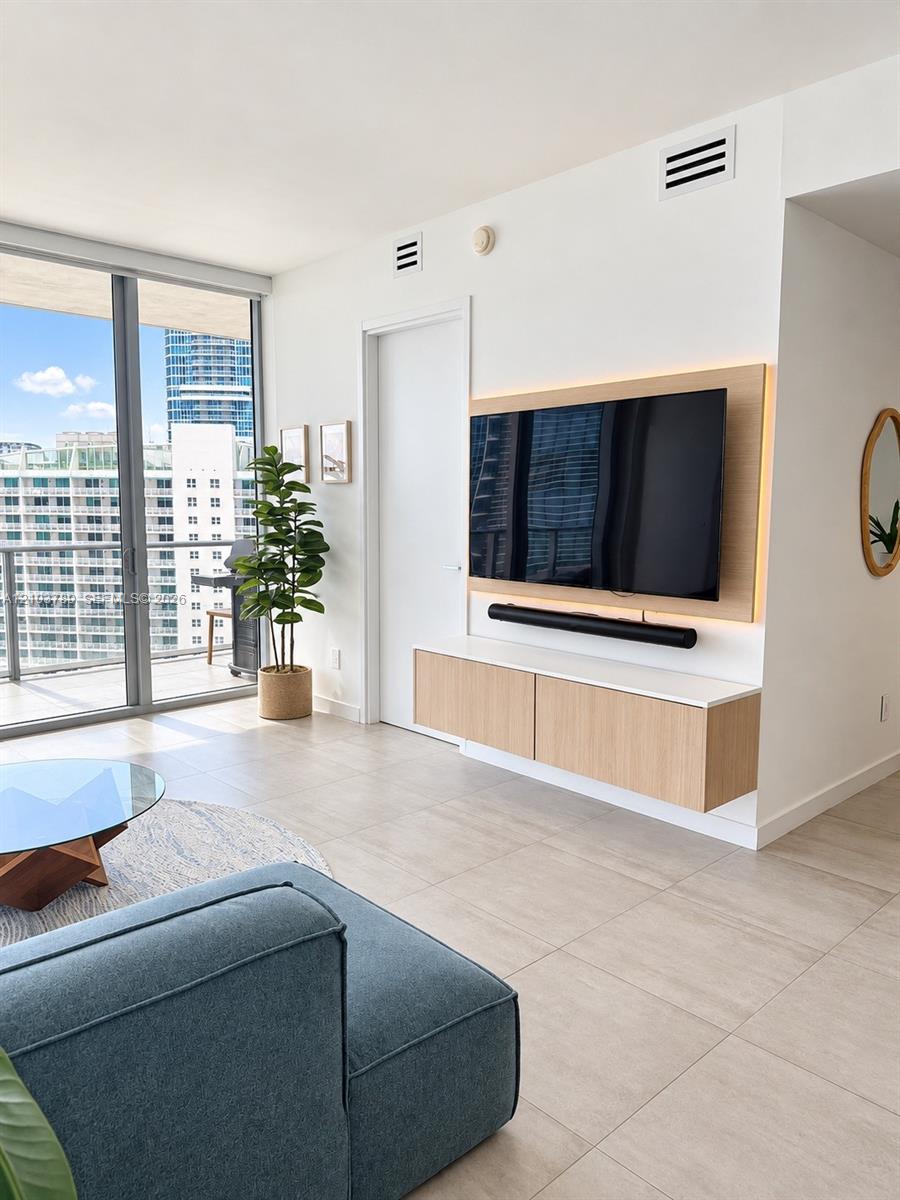 1300 Brickell Bay Drive 3805 Property Photo 3