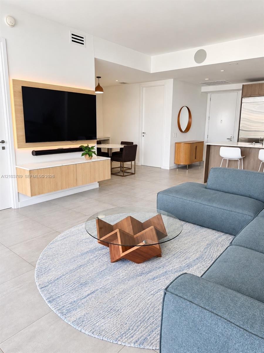 1300 Brickell Bay Drive 3805 Property Photo 5