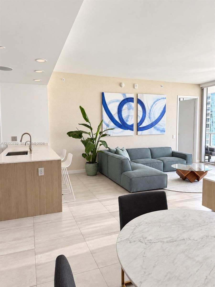 1300 Brickell Bay Drive 3805 Property Photo 7