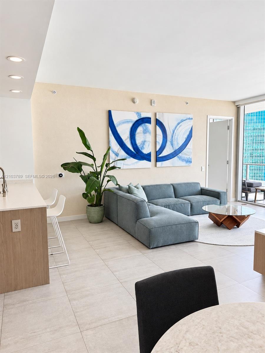1300 Brickell Bay Drive 3805 Property Photo 8