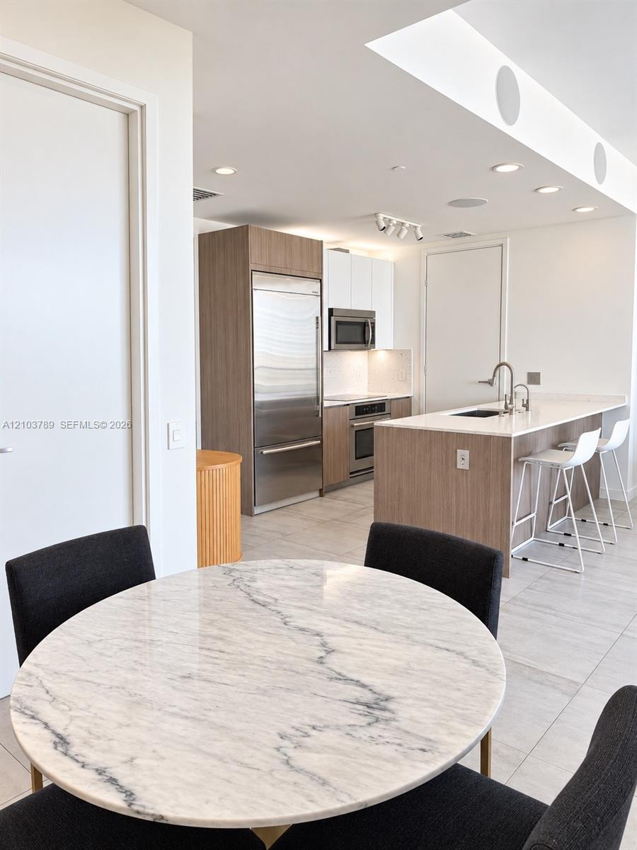 1300 Brickell Bay Drive 3805 Property Photo 10