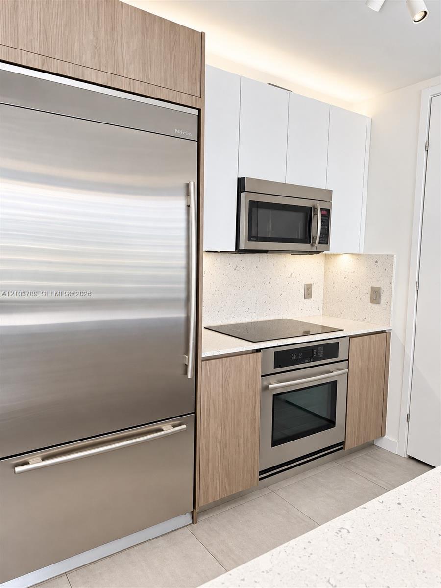 1300 Brickell Bay Drive 3805 Property Photo 19