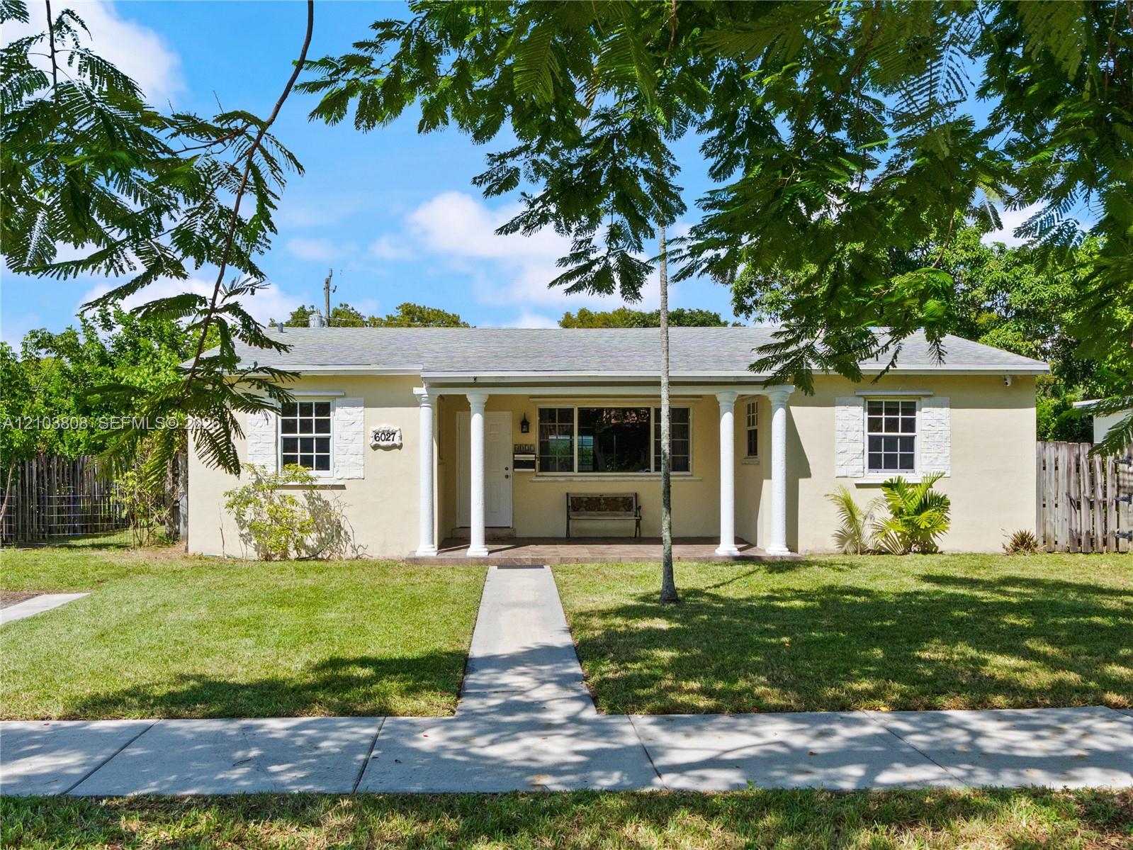 6027 Sw 15th Street Property Photo 1