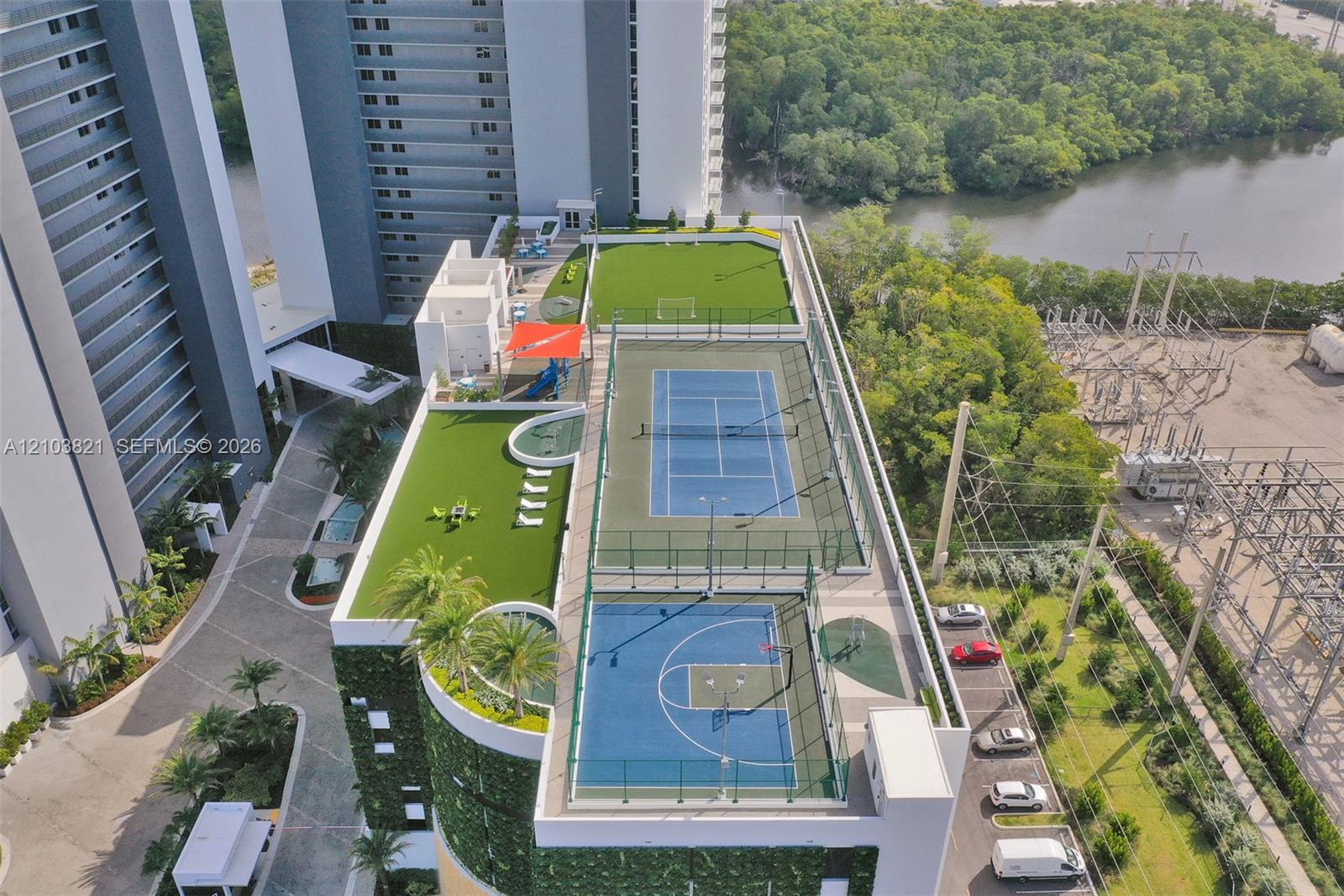 16385 Biscayne Boulevard 2302 Property Photo 21