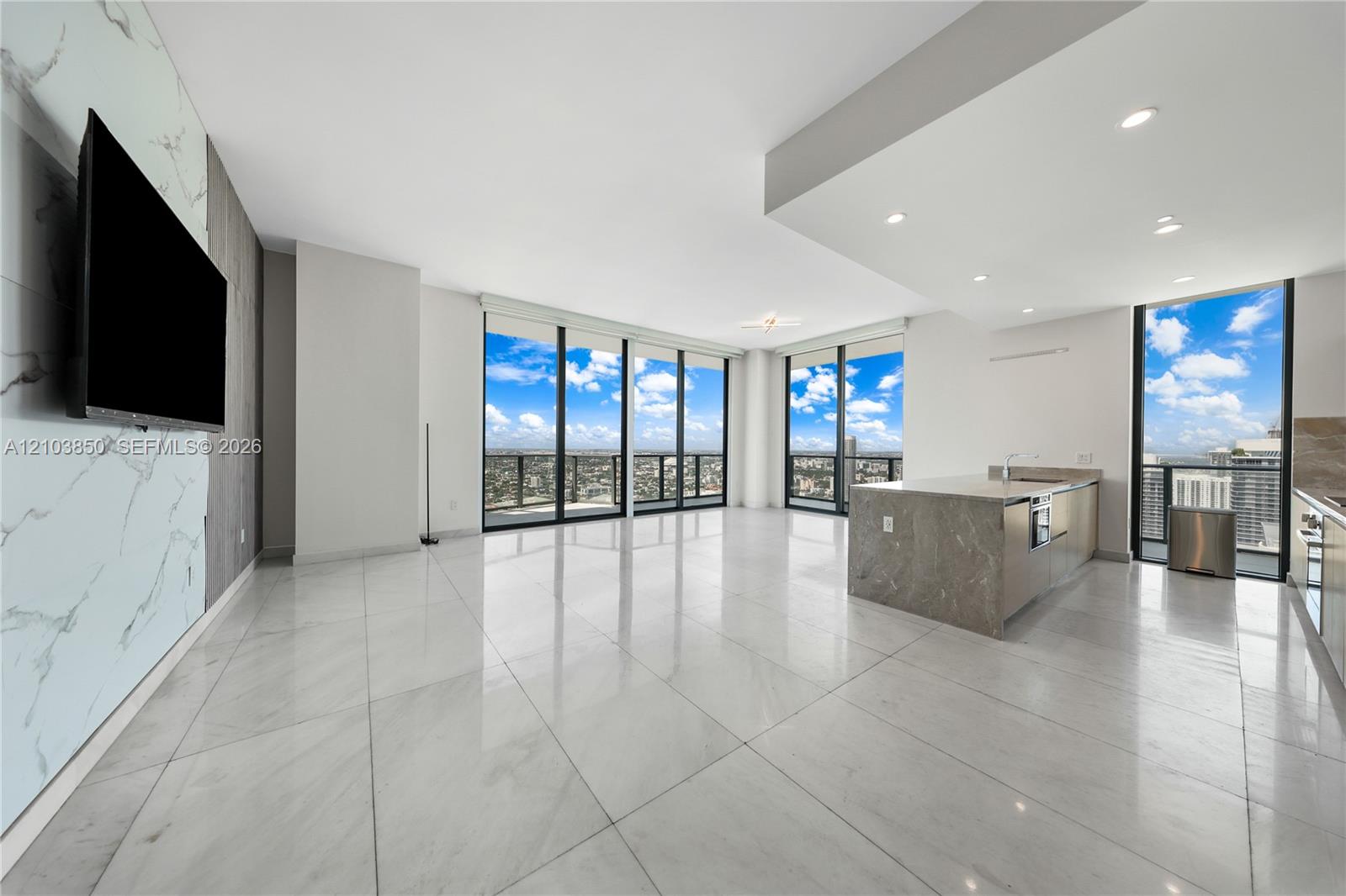 1300 S Miami Avenue PH5210 Property Photo 1