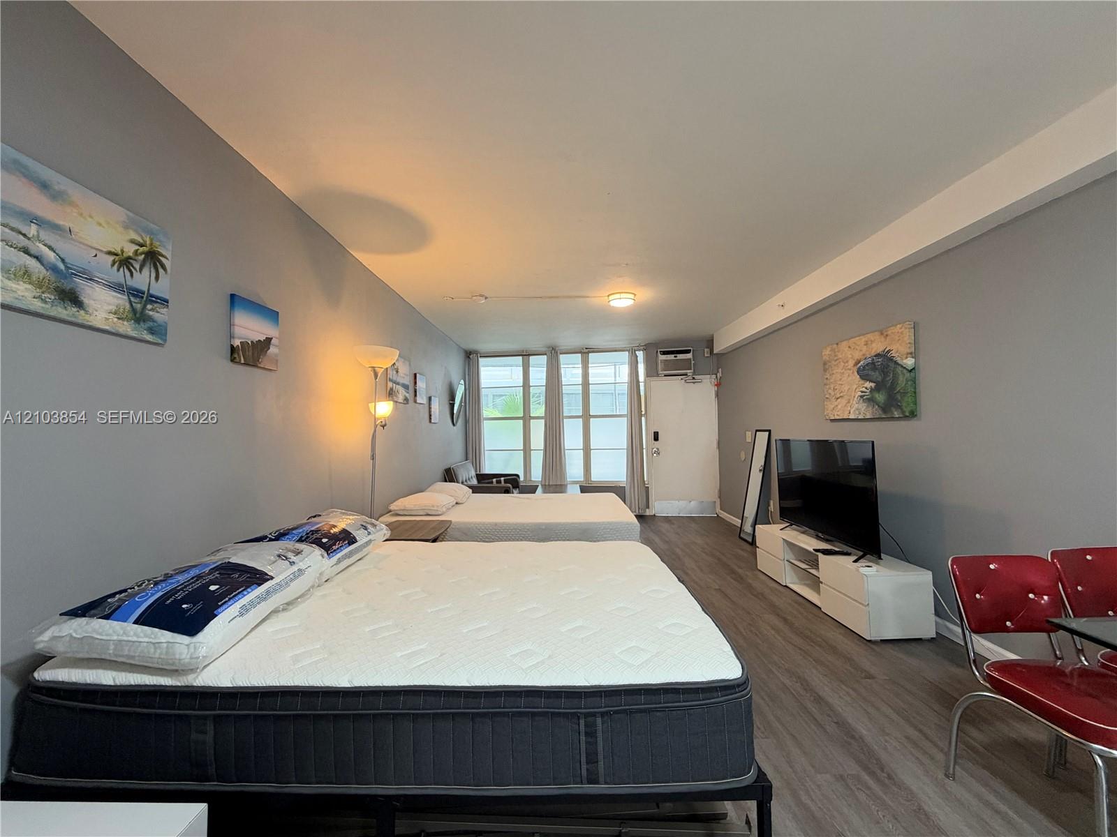 1446 Ocean Drive 28 Property Photo 18