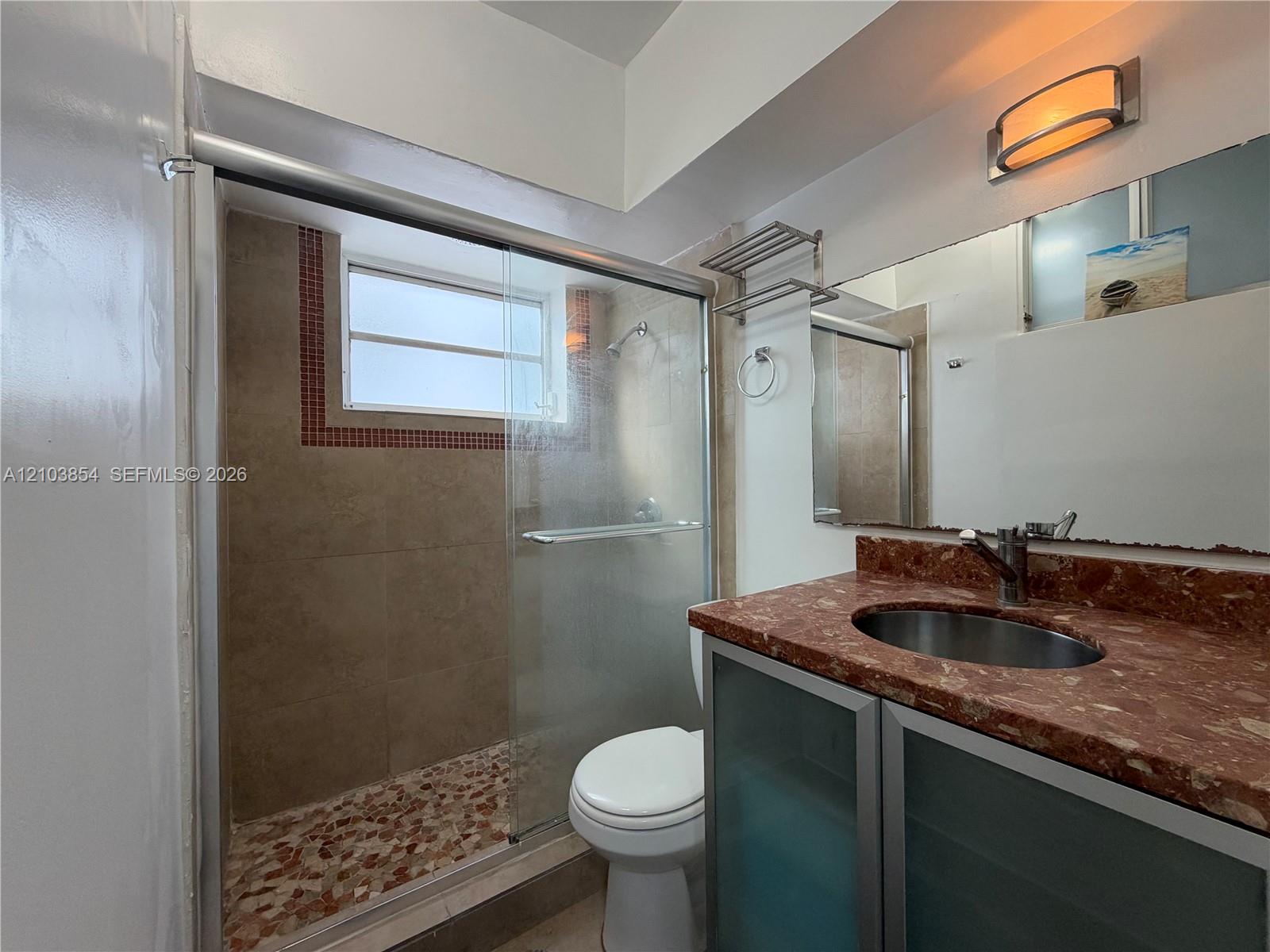 1446 Ocean Drive 28 Property Photo 19