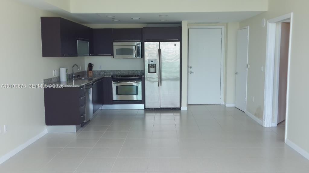 950 Brickell Bay Drive 4008 Property Photo 3
