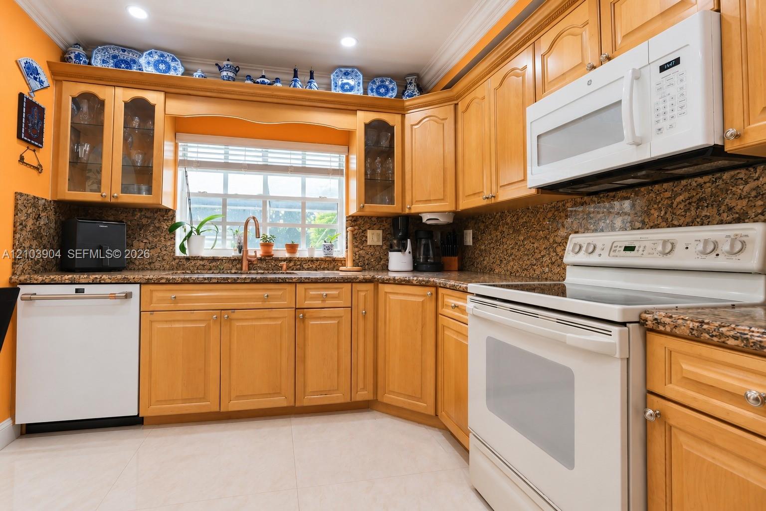 7820 Granada Boulevard Property Photo 7