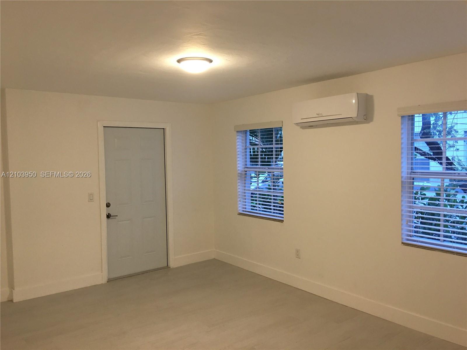 19 Sidonia Avenue 1 Property Photo 3
