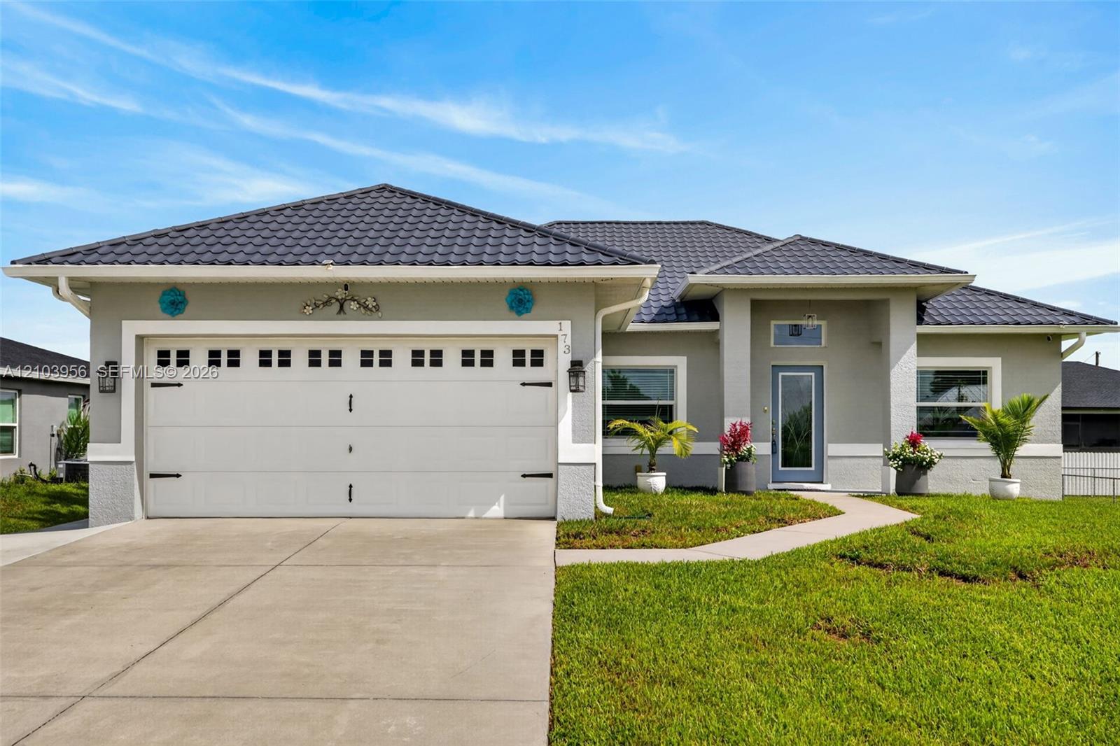 173 Peerless Street Property Photo 1