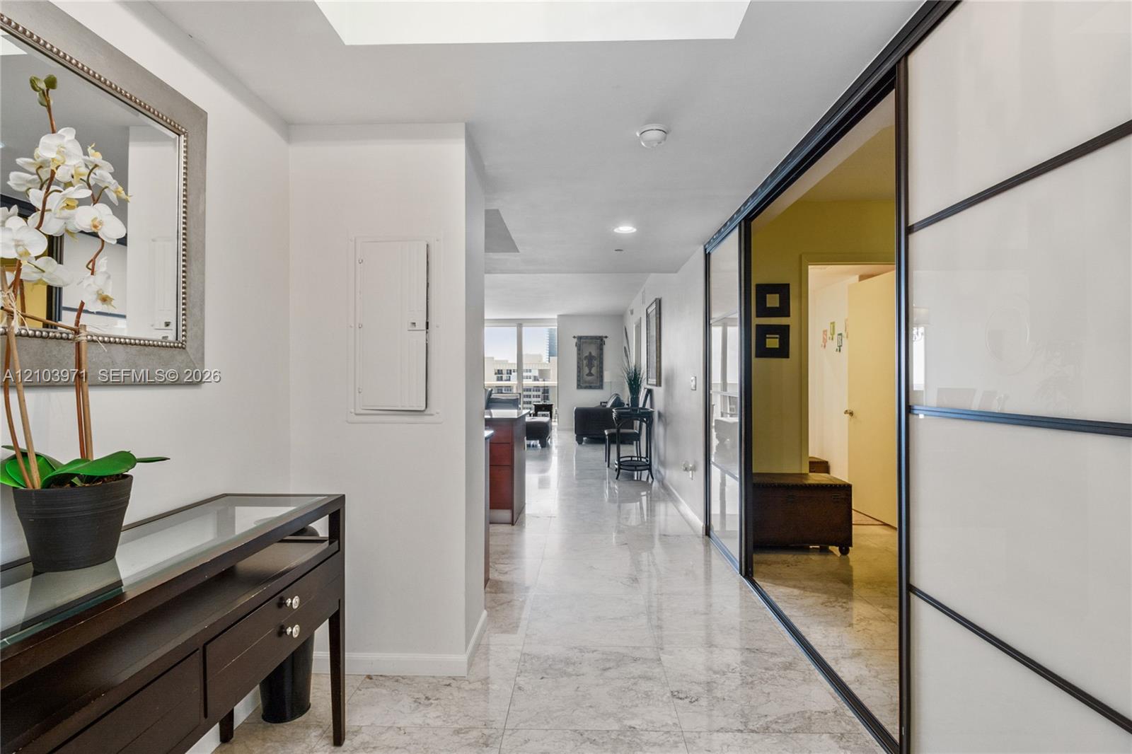 1830 S Ocean Drive 2104 Property Photo 9