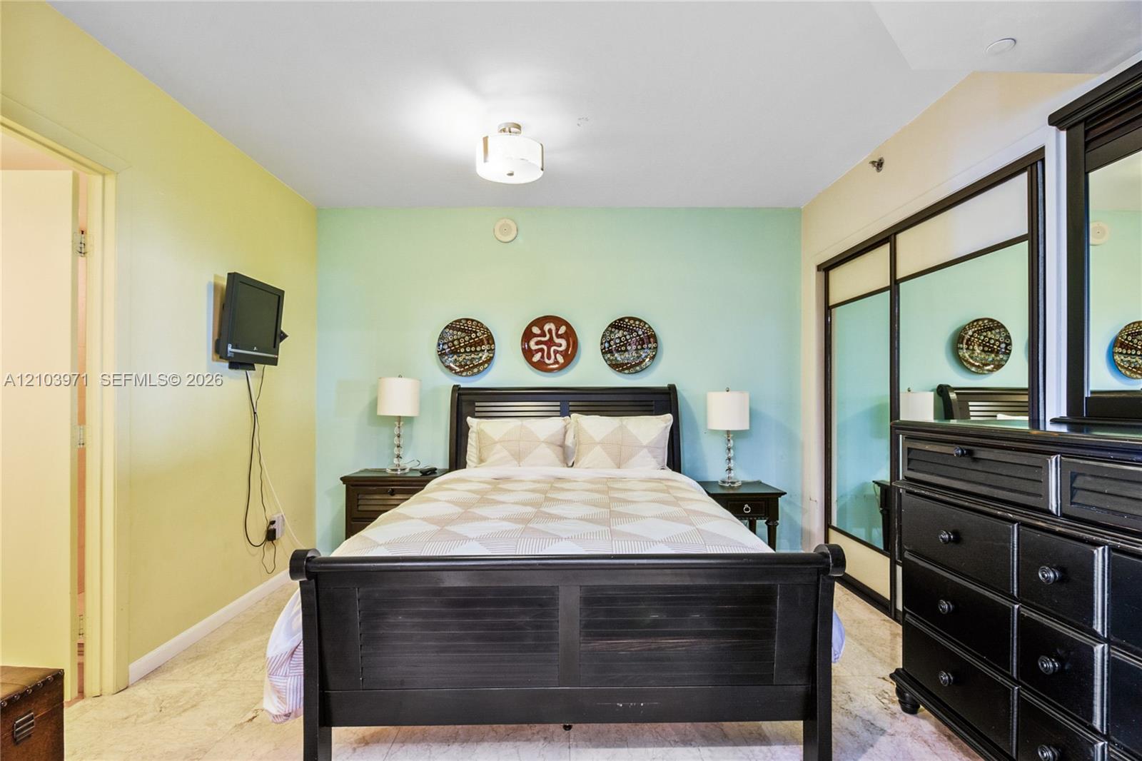 1830 S Ocean Drive 2104 Property Photo 12