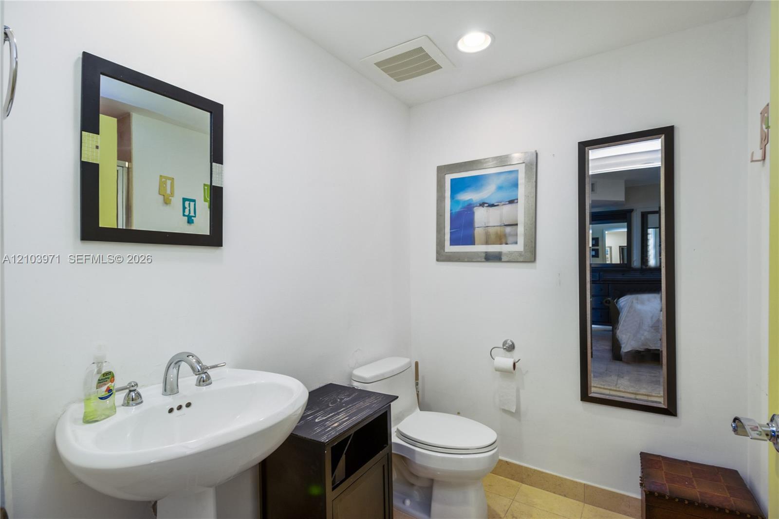 1830 S Ocean Drive 2104 Property Photo 14