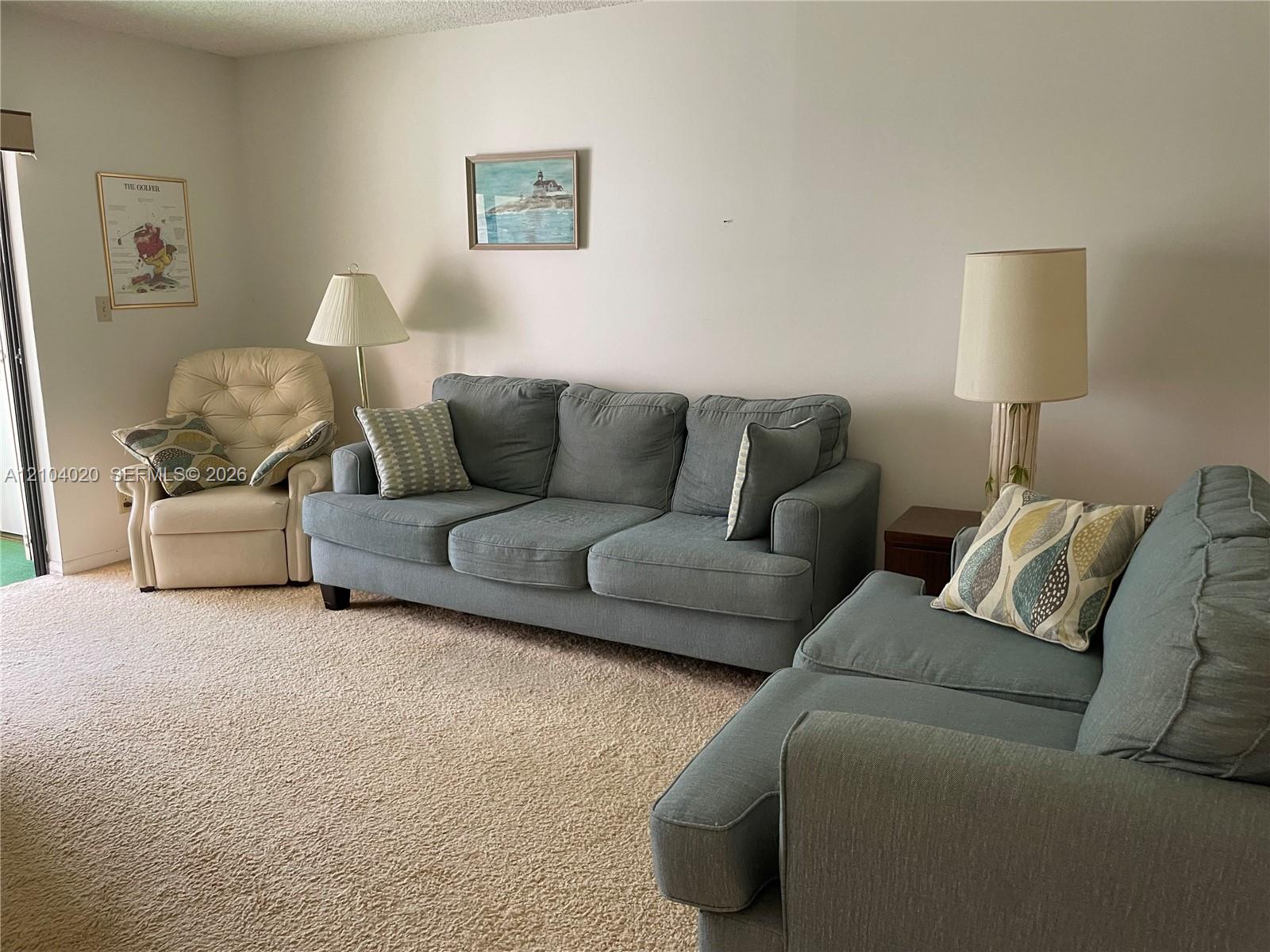 9235 Sw 8th Street 209 Property Photo 3