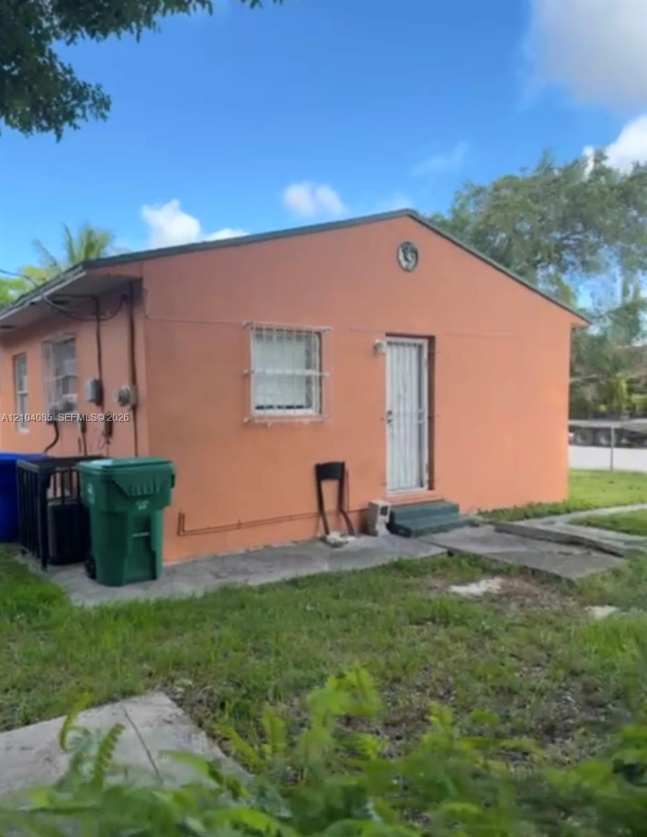 261 Nw 67th Street Property Photo 8