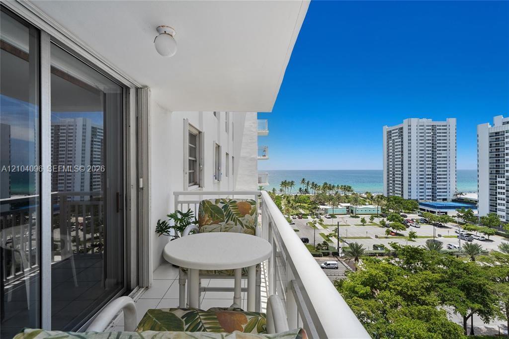 1849 S Ocean Drive 1112 Property Photo 19