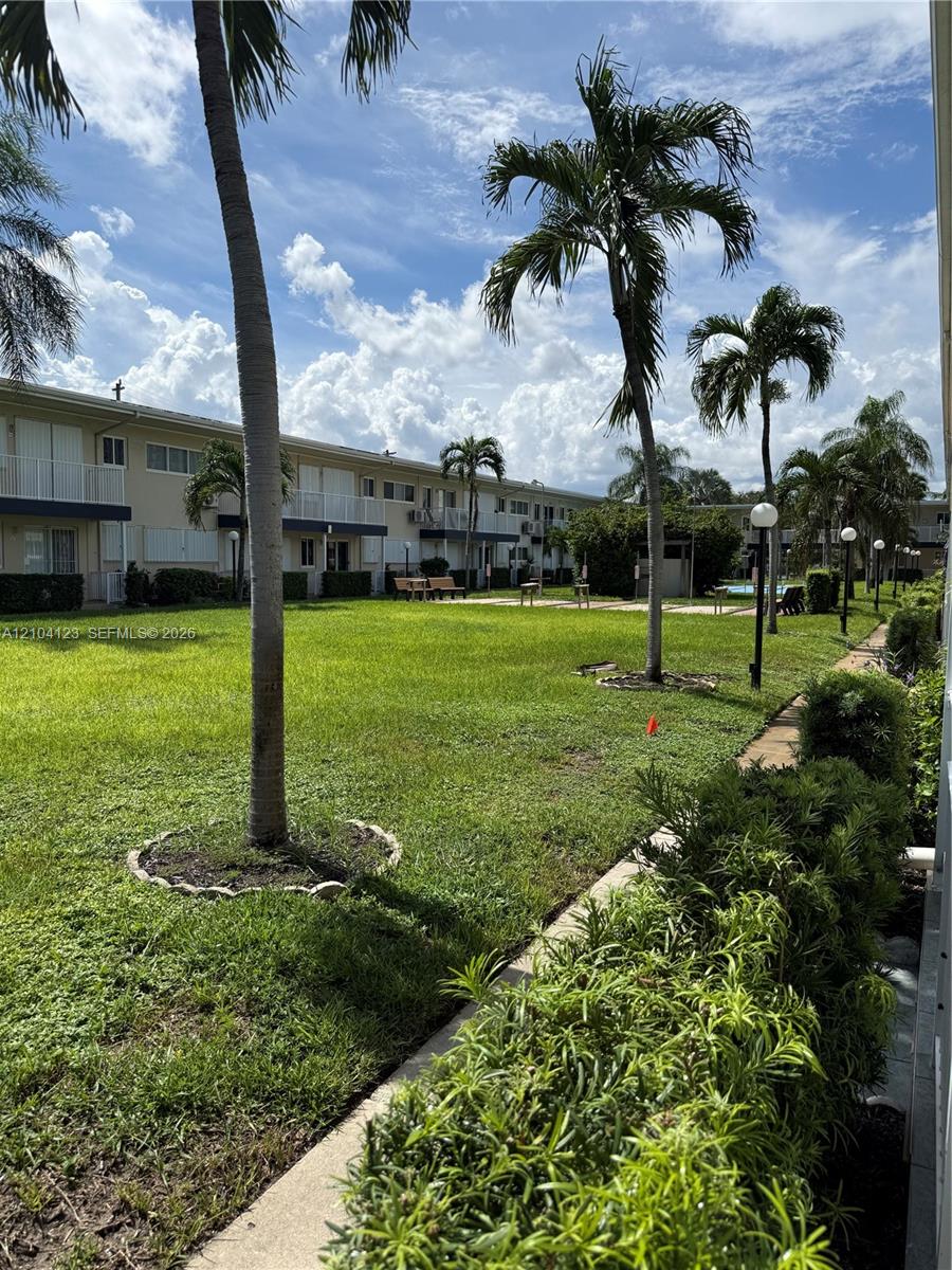223 S Federal Highway 79 Property Photo 1