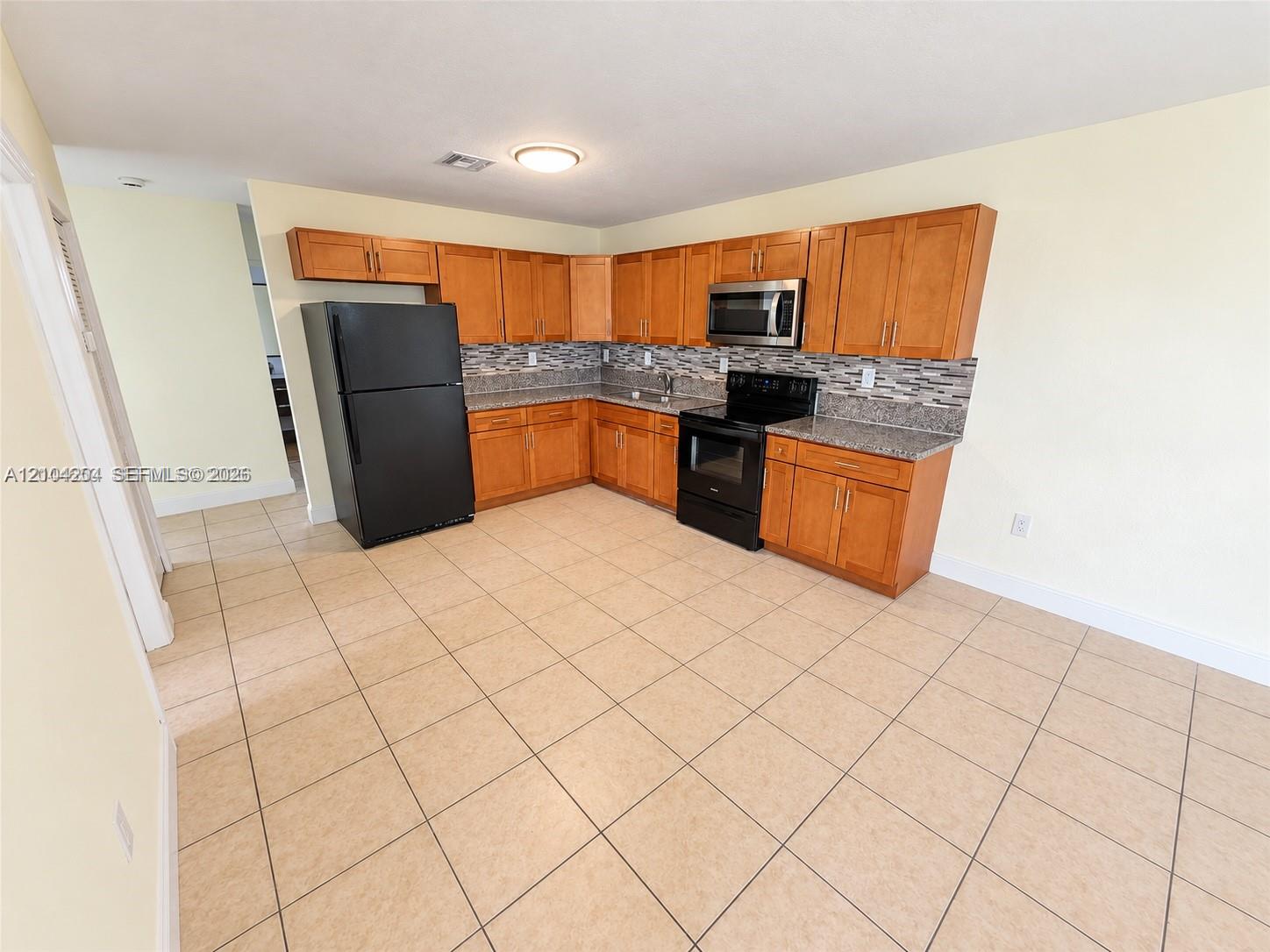 10530 Sw 183rd Street Property Photo 4