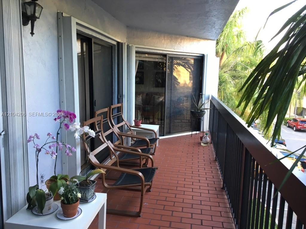 A12104206 Property Photo 13