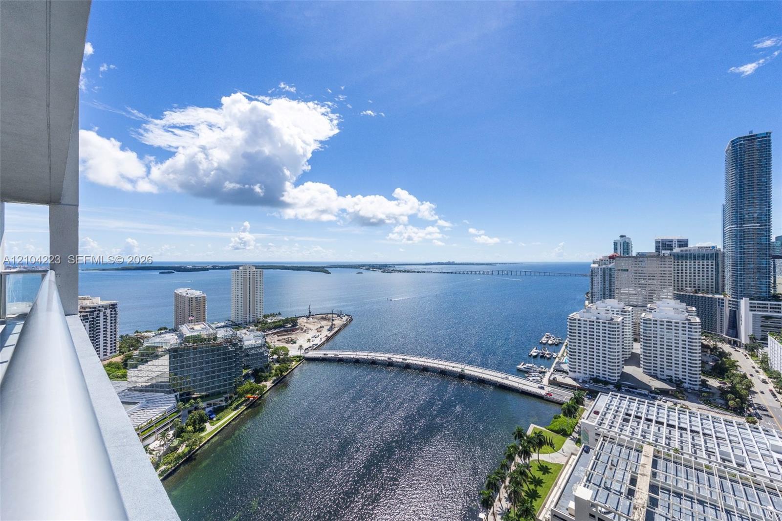 495 Brickell Avenue 3401 Property Photo 1