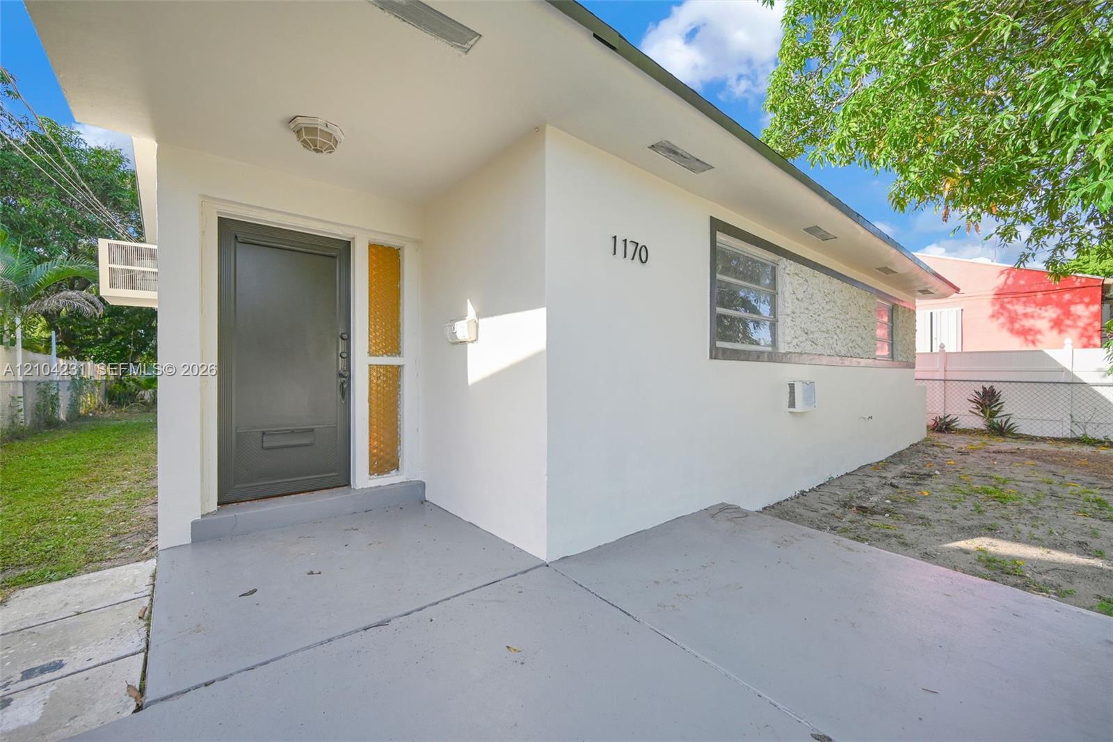 1170 Nw 120th Street Property Photo 3