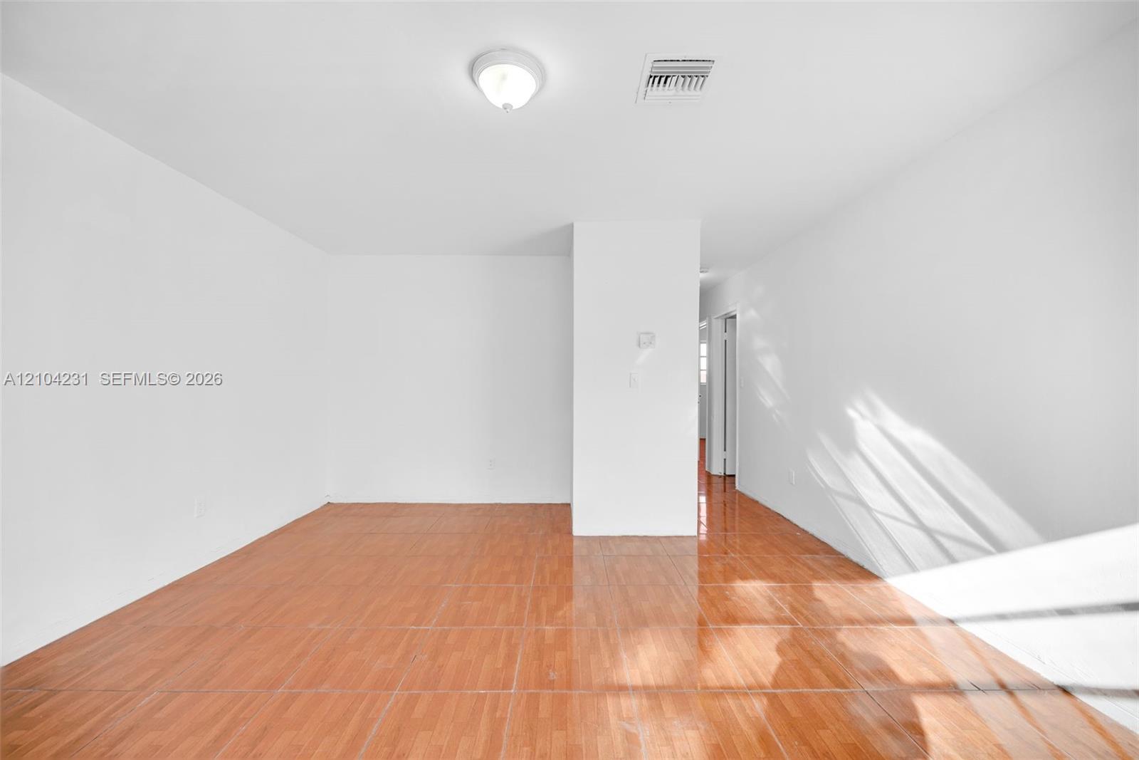 1170 Nw 120th Street Property Photo 8
