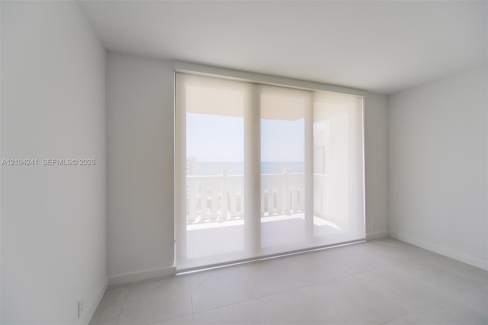1121 Crandon Boulevard D1206 Property Photo 6