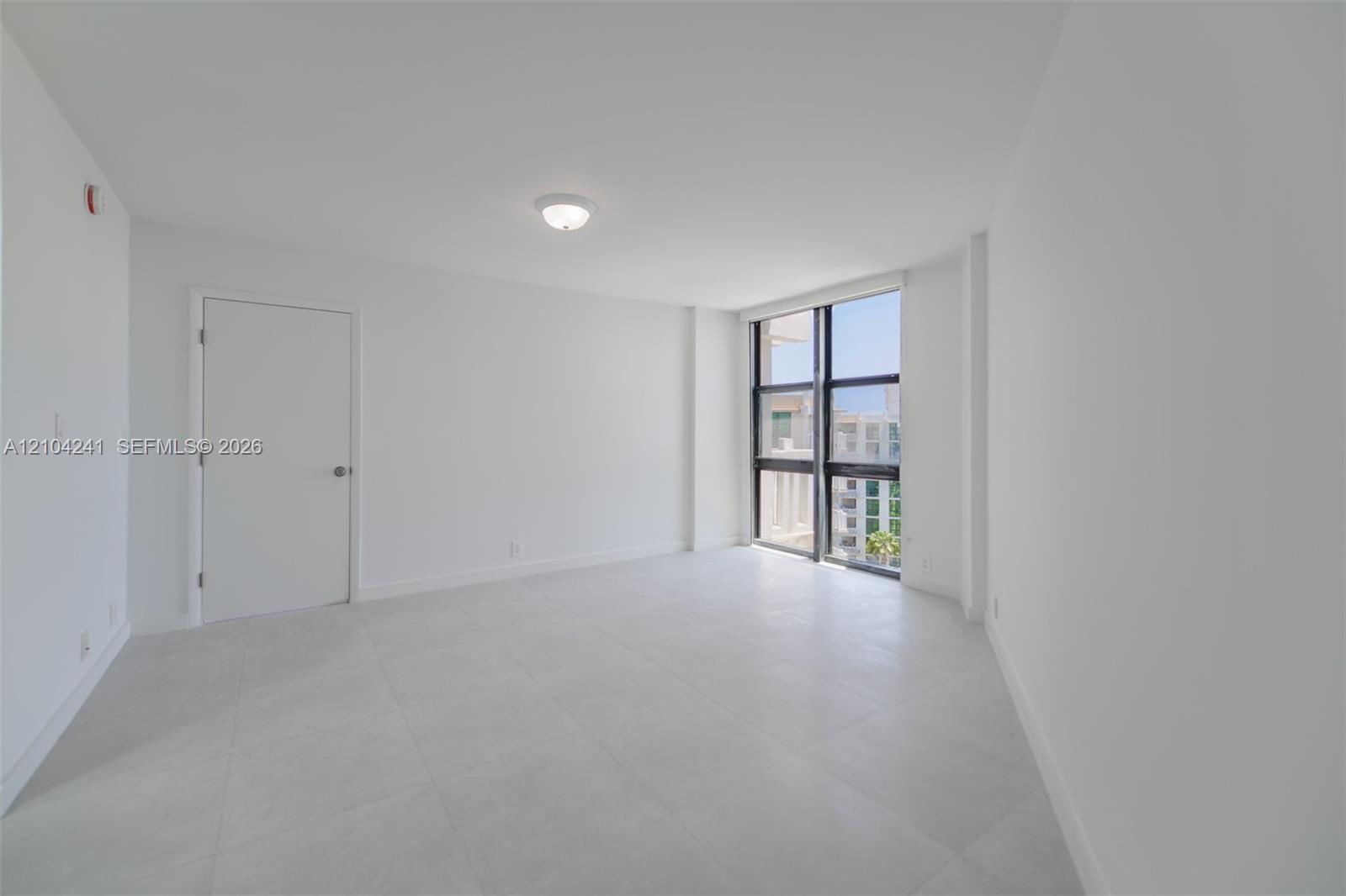1121 Crandon Boulevard D1206 Property Photo 19