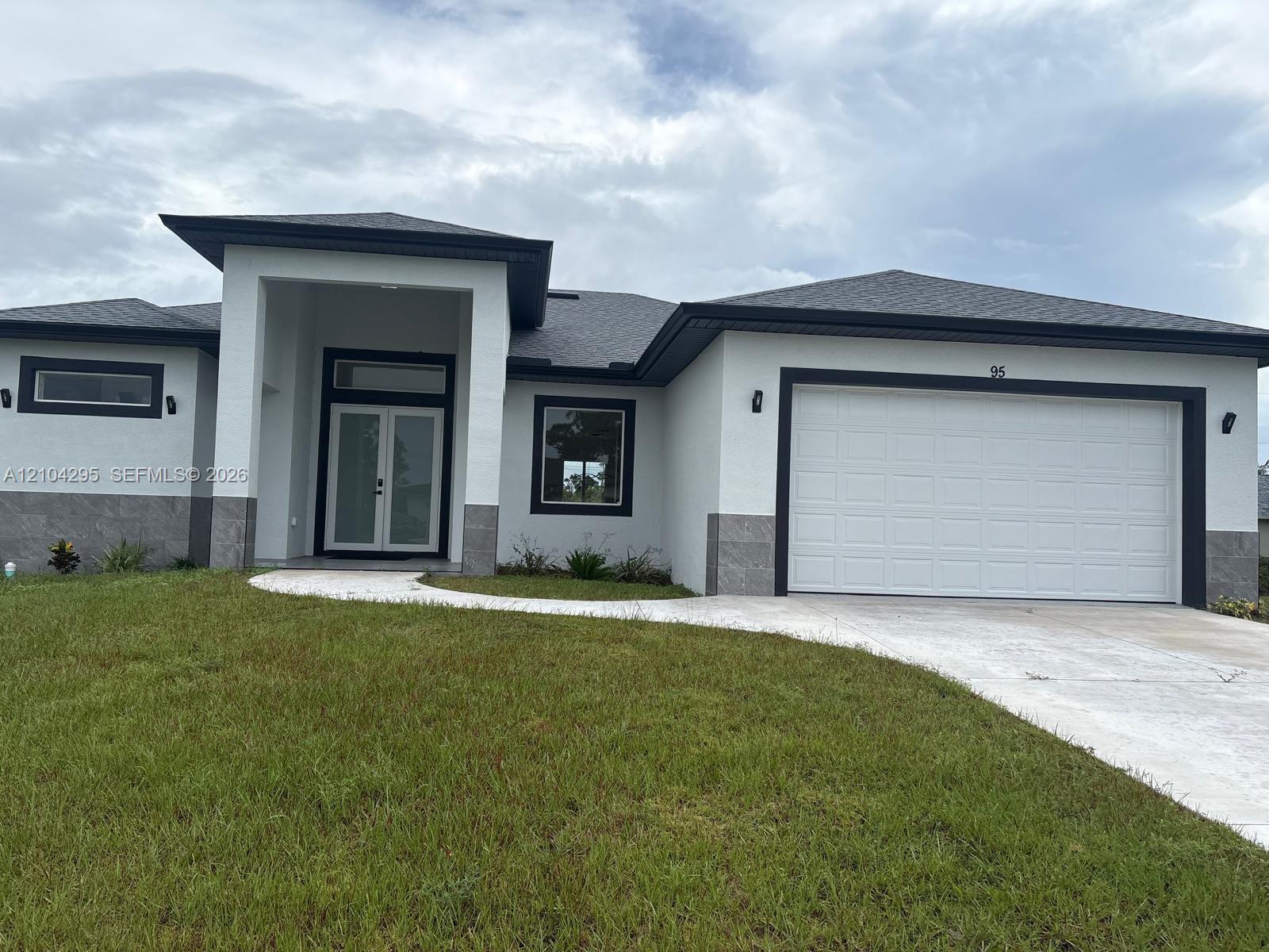 95 Brig Circle E Property Photo 1