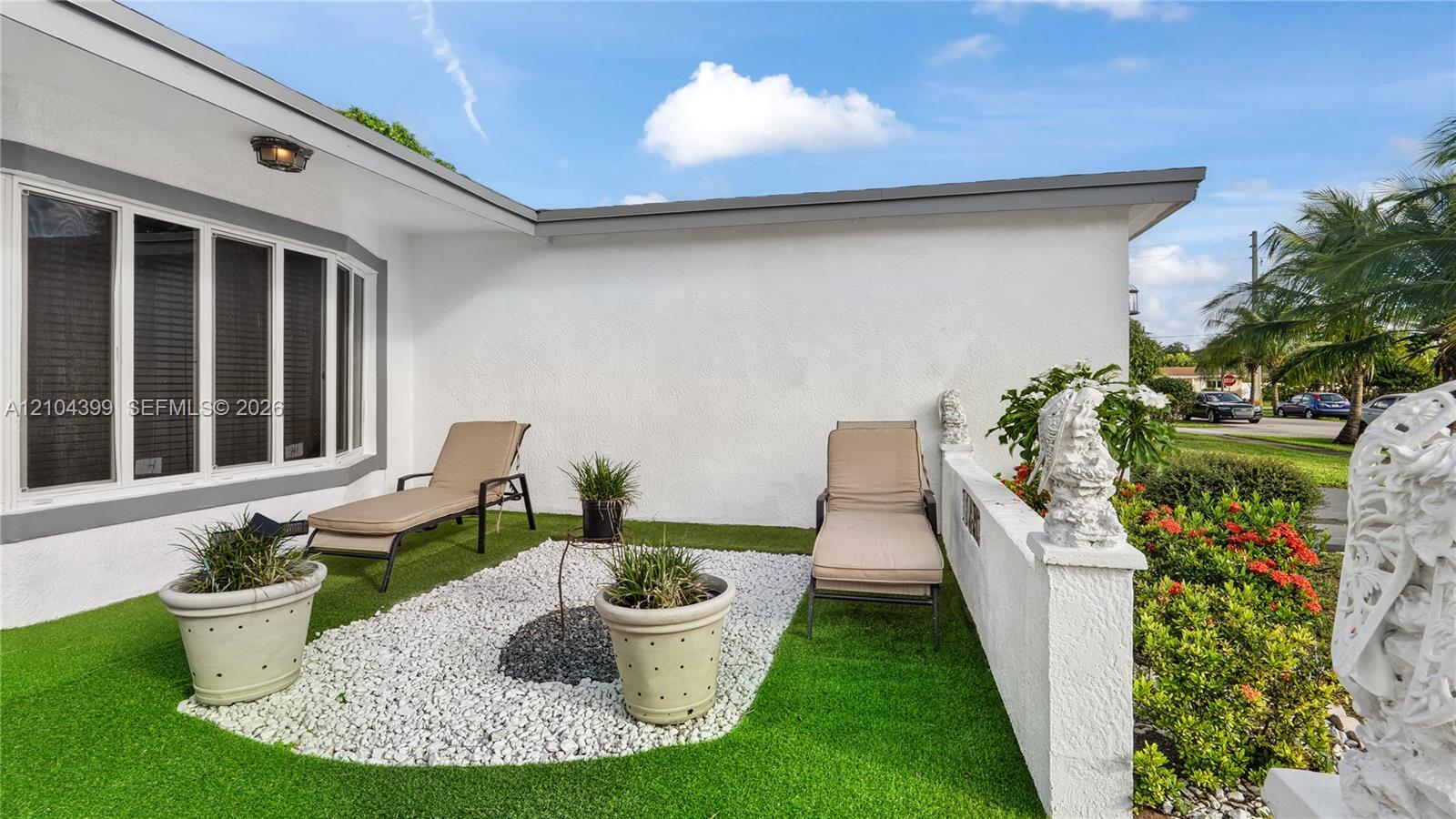 A12104399 Property Photo 10