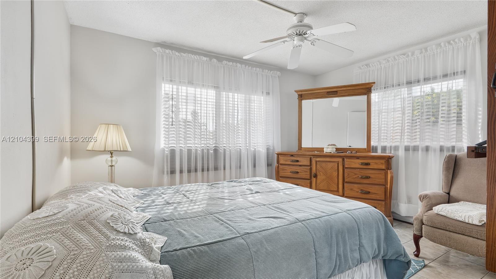 A12104399 Property Photo 19