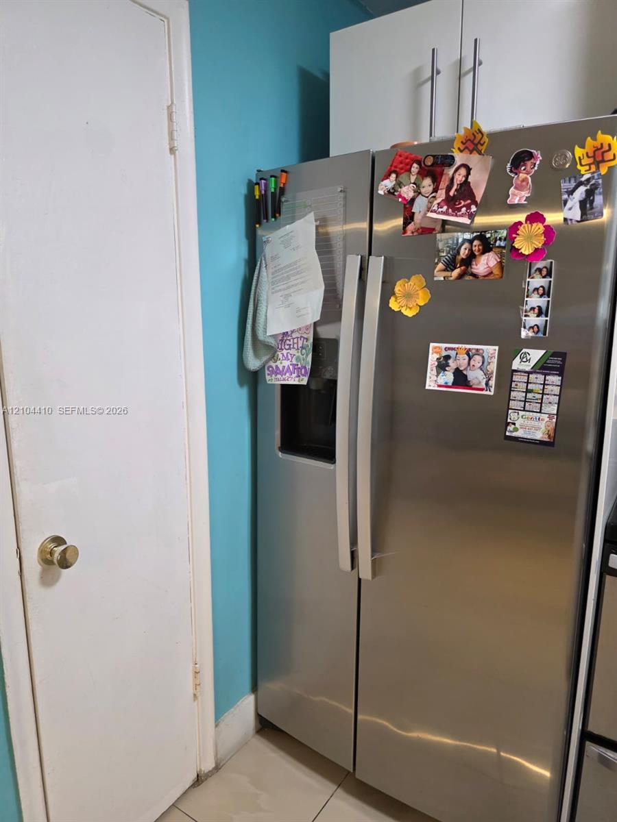 2312 Van Buren Street 2 Property Photo 7