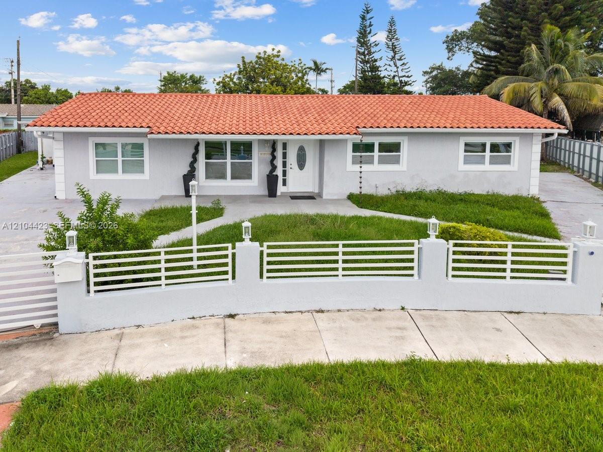 12745 Sw 19th Street Property Photo 3