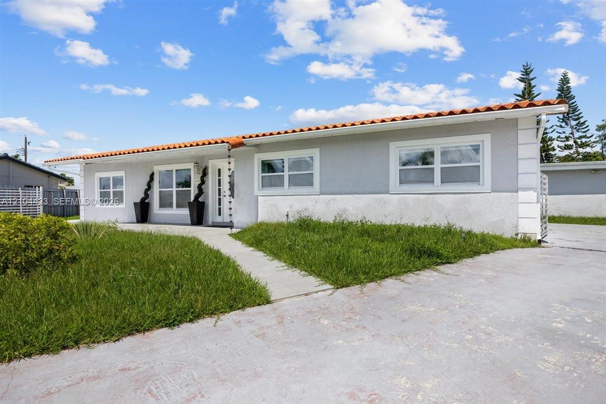 12745 Sw 19th Street Property Photo 5