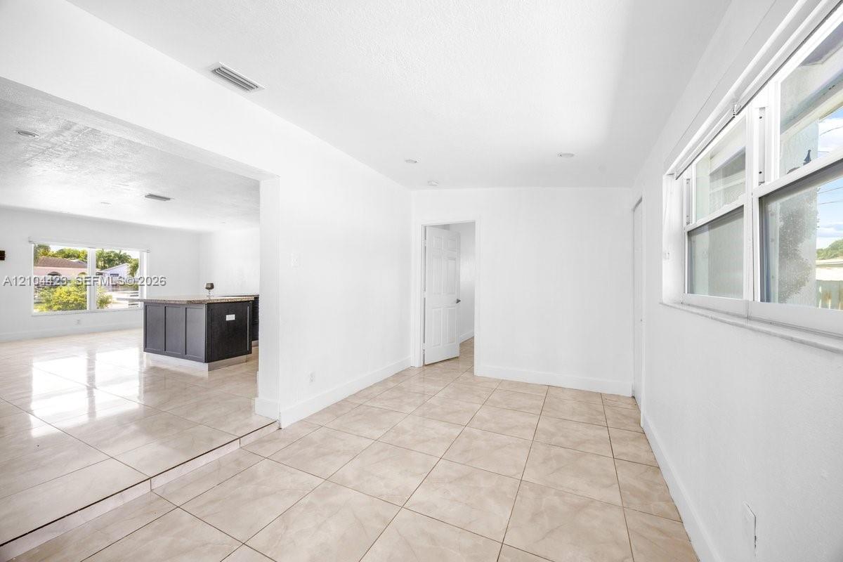 12745 Sw 19th Street Property Photo 10
