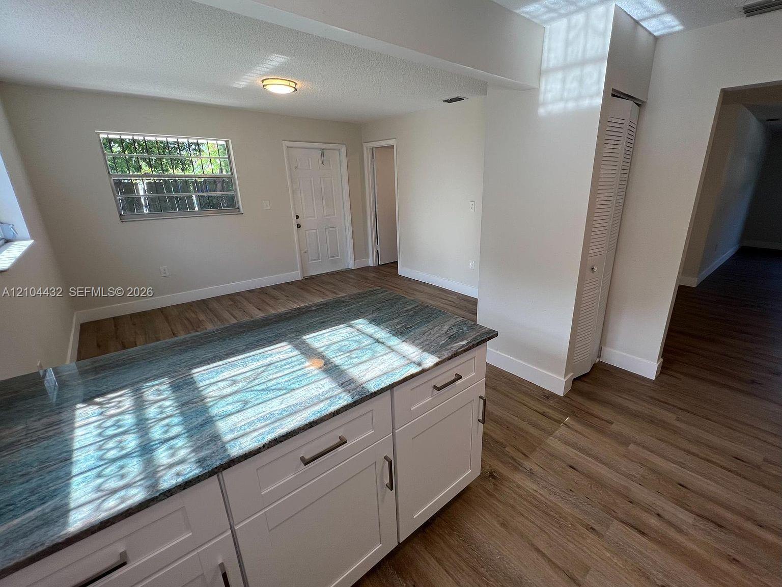 2790 Sw 26th Street Property Photo 11