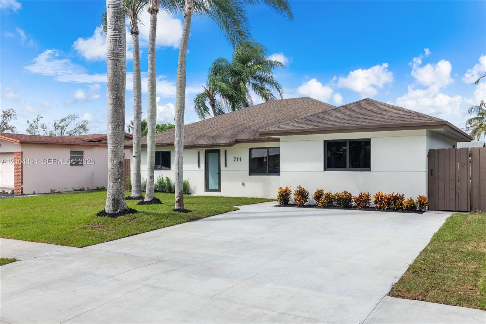 711 NW 8th Avenue