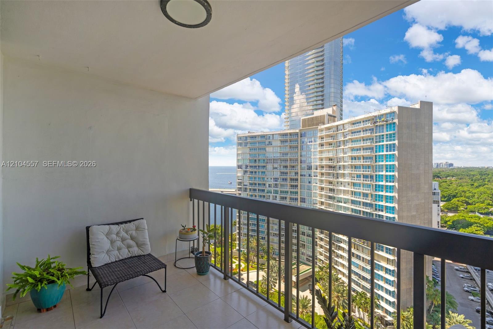 2333 Brickell Avenue 1808 Property Photo 2