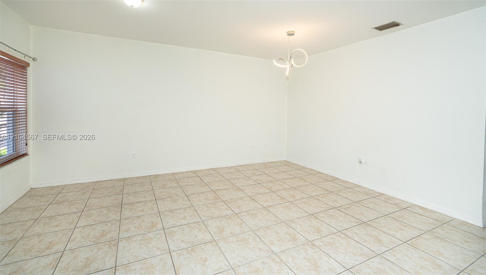 14046 Sw 49th Street 16 Property Photo 3