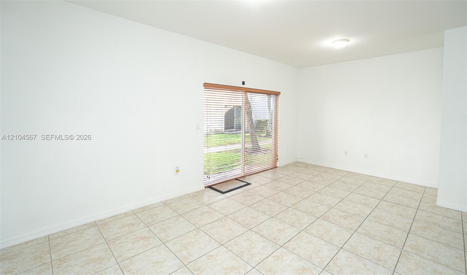 14046 Sw 49th Street 16 Property Photo 9