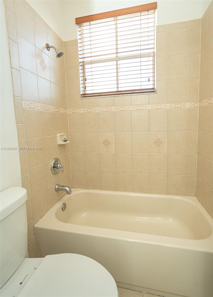 14046 Sw 49th Street 16 Property Photo 27