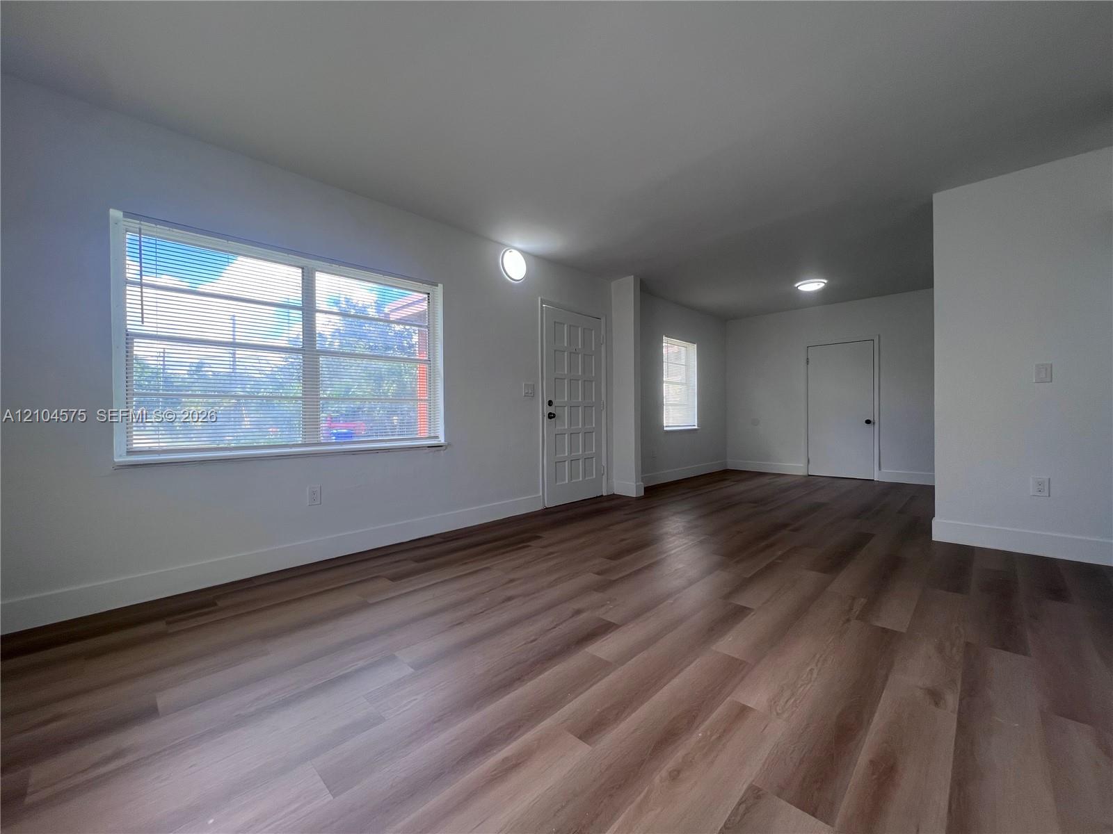 61 Sw 55th Avenue Property Photo 8