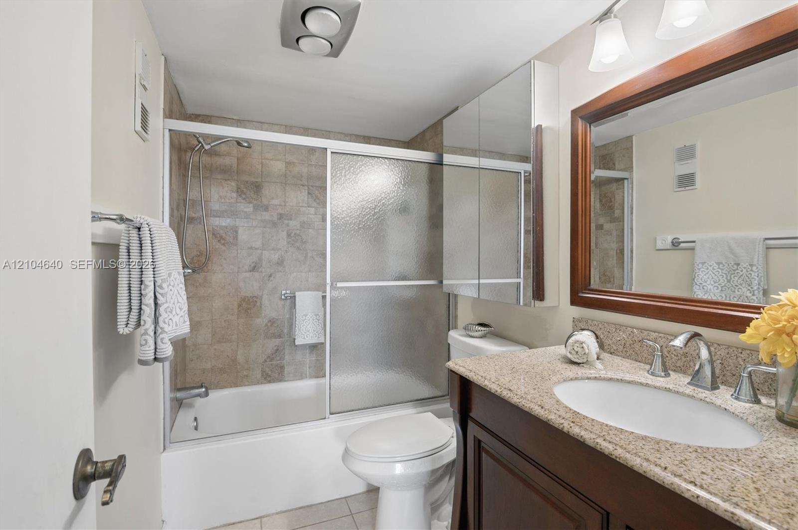 8900 Washington Boulevard 205a Property Photo 12