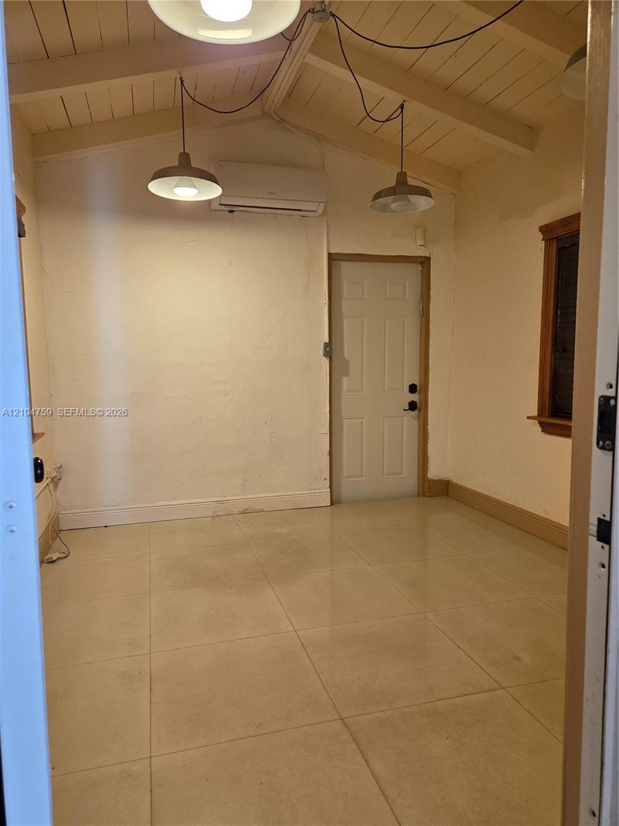 1257 Alton Road Property Photo 6