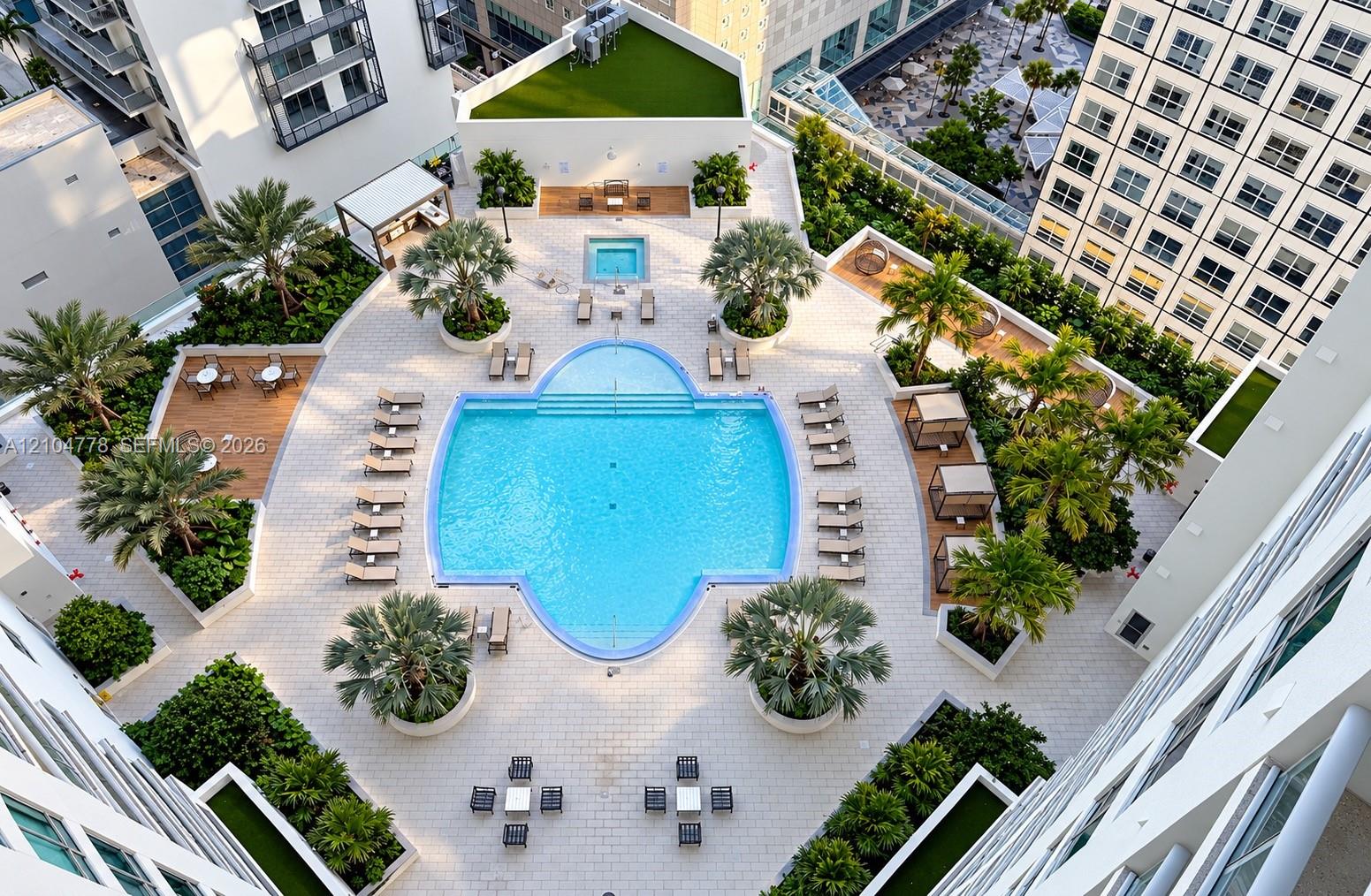 300 S Biscayne Boulevard T-2407 Property Photo 1