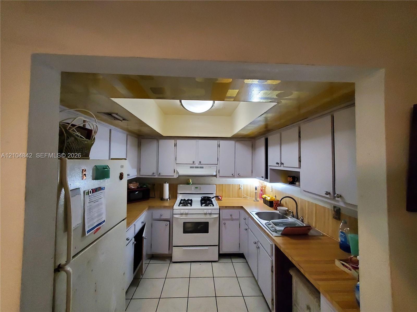 11562 Sw 109th Road 35z Property Photo 3